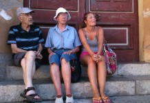 Avec Mapy sur la place de Besalu